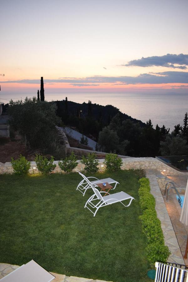Villa Thetis With Private Pool Where The Sunsets Fade Away Agios Nikitas Exterior photo